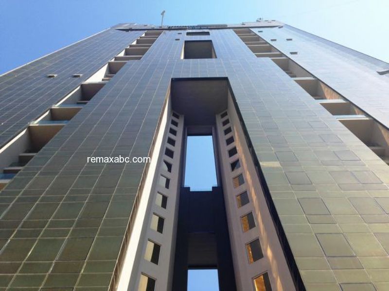 Re/max Abc M.Selçuk Kalay' dan Andromeda Gold Residence 4+1 Satılık Ataşehir