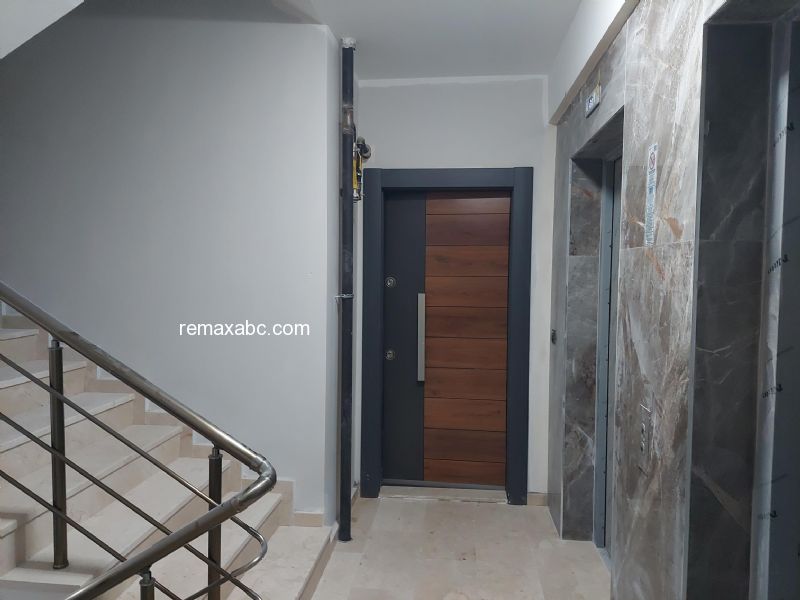 REMAX ABC DEN YAKACIK LILIUM GARDEN PROJESİNDE 3+1 SATILIK DAİRE