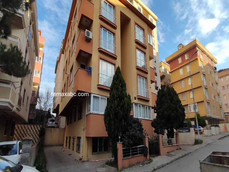 ATAŞEHİR YEDİTEPE ÜNİVERSİTEYAKIN 5+1 DUBLEKS TEMİZ ,GENİŞ,DAİRE