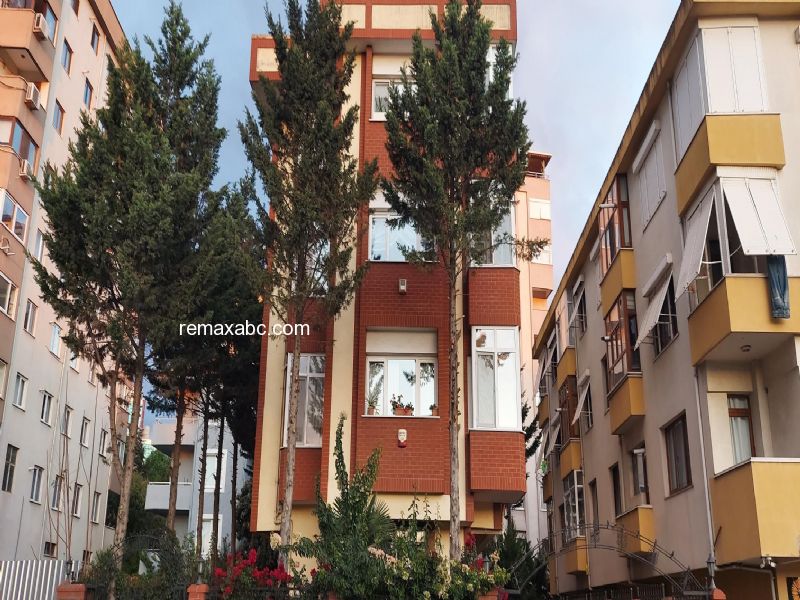 RE/MAX ABC DEN MALTEPE ALTAYÇEŞMEDE SATILIK 3+1 DAİRE