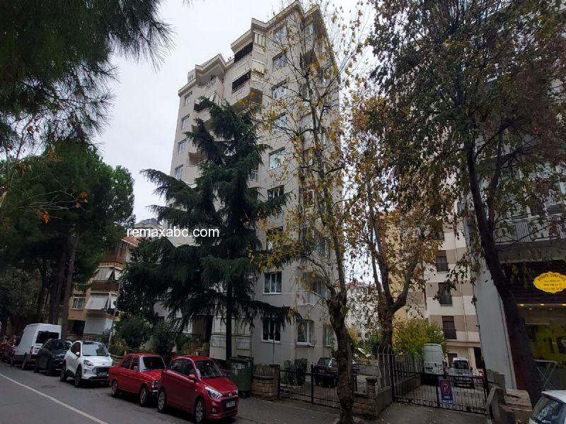 RE/MAX ABC DEN ERENKÖY KAPTAN ARİFTE 3+1 SATILIK DAİRE