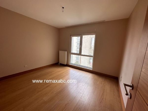 AĞAOĞLU MY CİTY'DE 117M2, PEYZAJ MANZARALI 3+1 SATILIK DAİRE - 129971