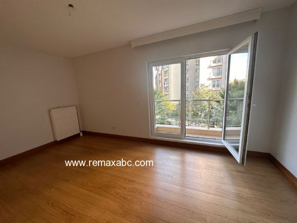 AĞAOĞLU MY CİTY'DE PEYZAJ MANZARALI 116 M2 3+1 KİRALIK DAİRE - 130075